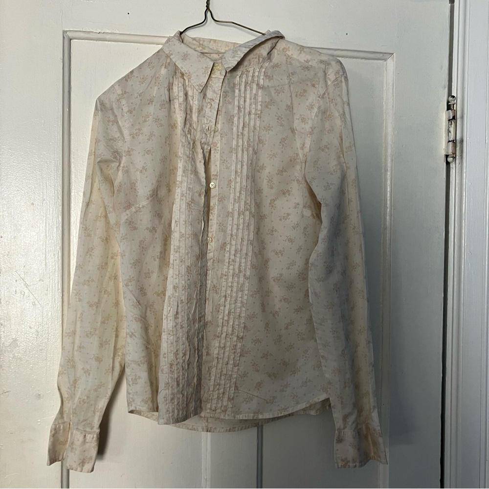 American Eagle Outfitters Beige Floral Button Down Shirt